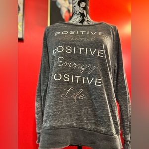 Crew neck - light weight size M POSITIVITY QUOTE: